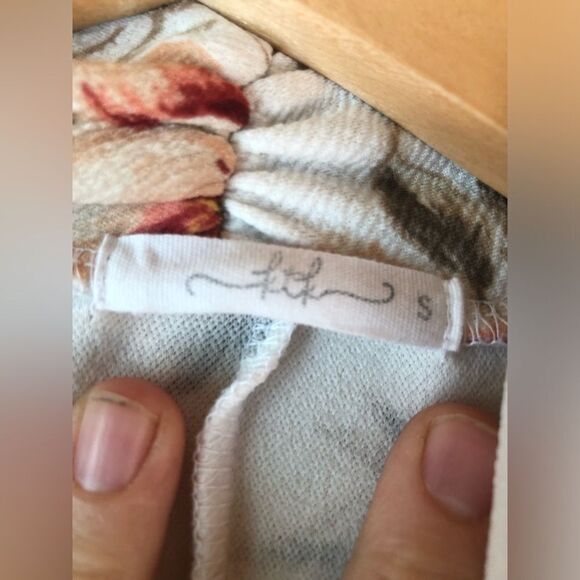 Kik | Floral Blazer/Dress Sweater - Picture 5 of 5